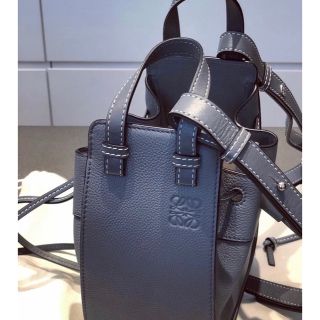 ロエベ(LOEWE)のLOEWE Hammock バックmini(ショルダーバッグ)