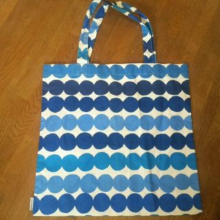 マリメッコ(marimekko)の🔵🌑🔵🌑(トートバッグ)