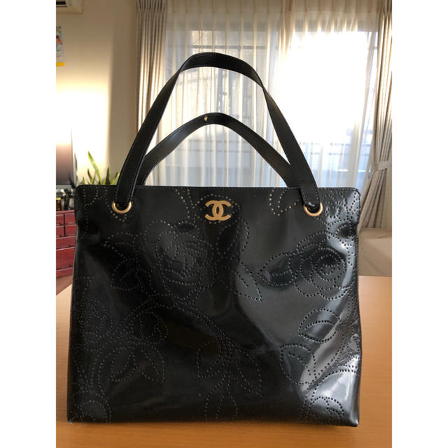 レディースCHANEL シャネル　バッグ　レディース