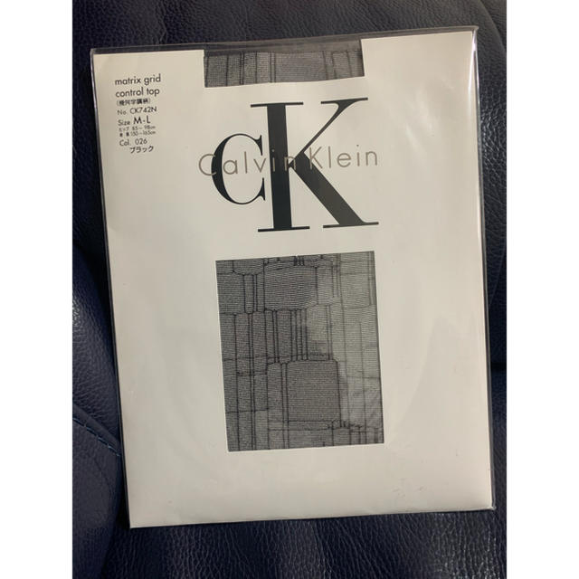 Calvin Klein(カルバンクライン)の【新品】カルバンクライン　柄ストッキング レディースのレッグウェア(タイツ/ストッキング)の商品写真