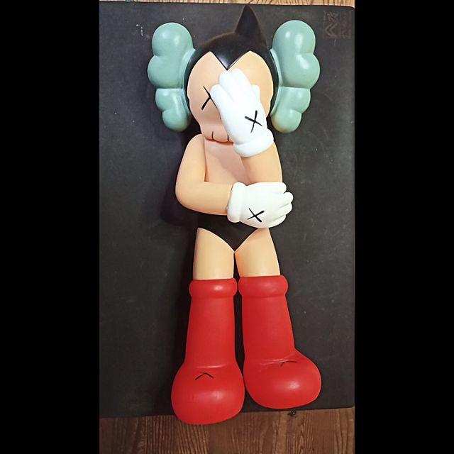 kaws ORIGINALFAKE ASTRO BOY Color Ver エンタメ/ホビーのフィギュア(その他)の商品写真