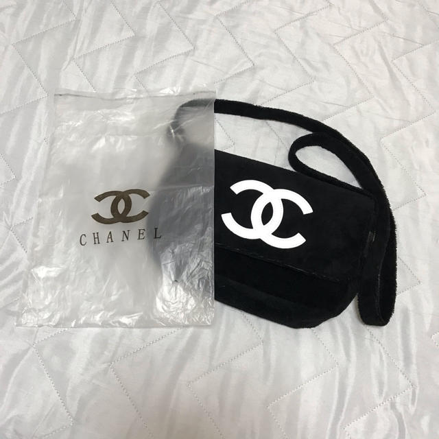 CHANEL(シャネル)のCHANEL ノベルティ ショルダーバッグ エンタメ/ホビーのコレクション(ノベルティグッズ)の商品写真