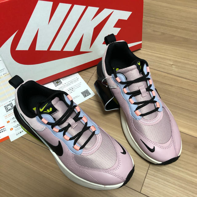 レディース【新品】定価以下 NIKE AIR MAX VERONA ナイキ ヴェローナ