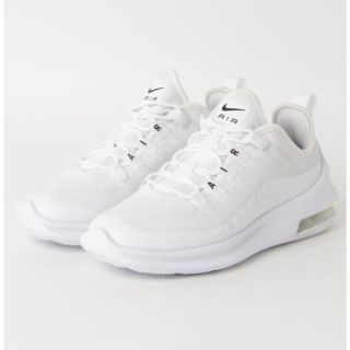 ナイキ(NIKE)のNIKE AIR MAX AXIS ホワイト25cm(スニーカー)