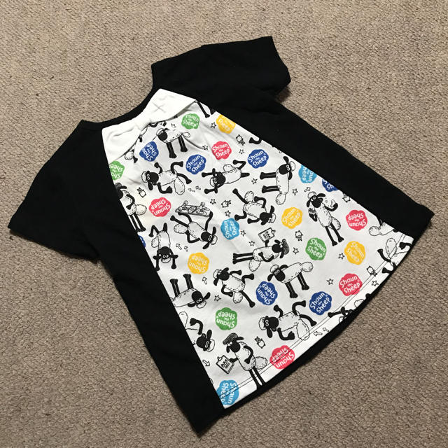 ☆あずき様専用☆ひつじのショーン Tシャツ 100 キッズ/ベビー/マタニティのキッズ服女の子用(90cm~)(Tシャツ/カットソー)の商品写真