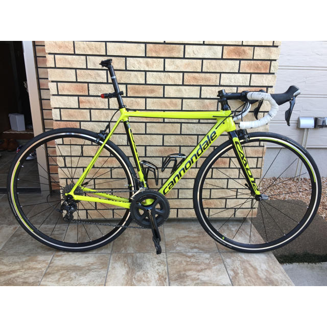 Cannondale(キャノンデール)の【本日限定値下げ】キャノンデール　CAAD12 50サイズ スポーツ/アウトドアの自転車(自転車本体)の商品写真