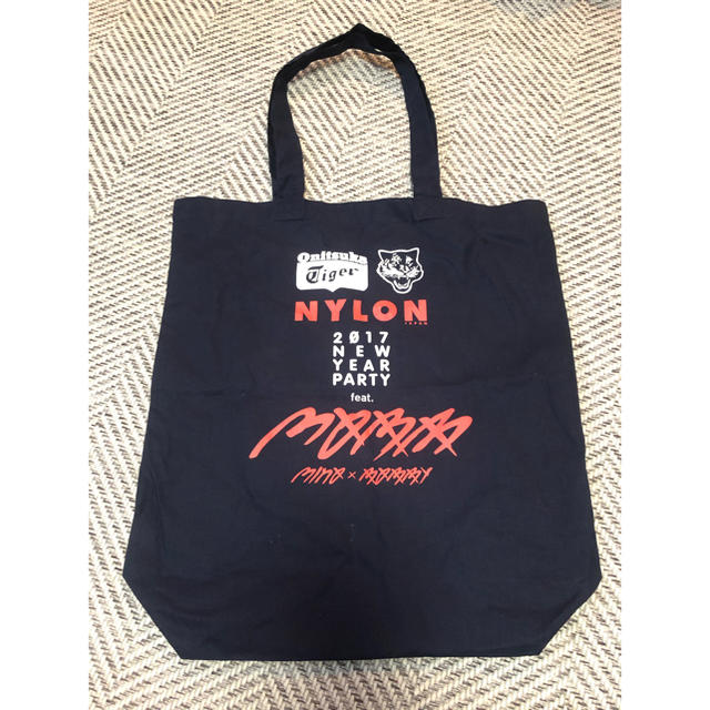 iKON(アイコン)の【限定/未使用】MOBBイベント エコバッグ② エンタメ/ホビーのタレントグッズ(その他)の商品写真