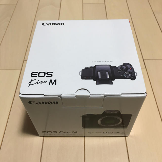 【新品未開封】ミラーレス一眼カメラ EOS Kiss M ボディ