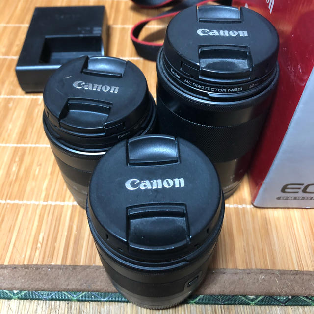 Canon(キヤノン)のCanon EOS M3 デジカメ一眼　サリー様　専用 スマホ/家電/カメラのカメラ(デジタル一眼)の商品写真