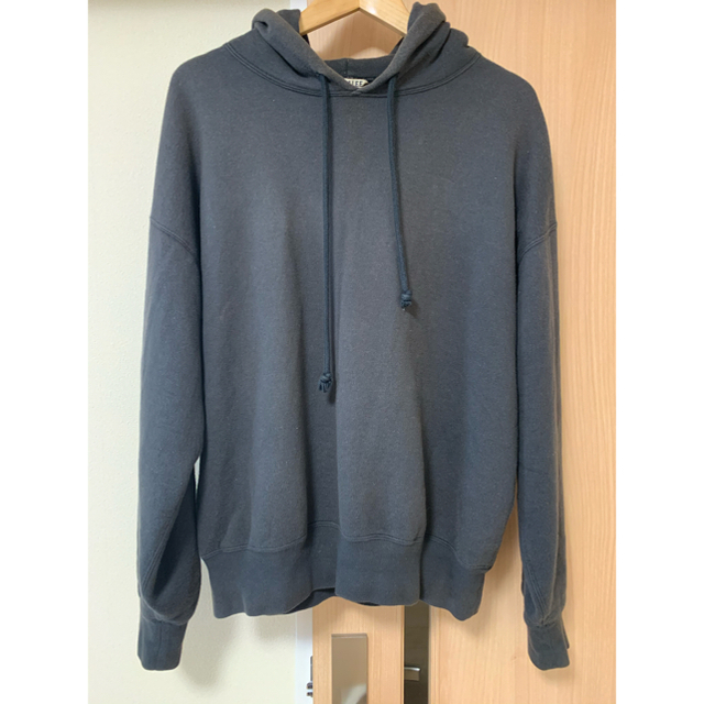 COMOLI(コモリ)のAURALEE / BACK WOOL SWEAT BIG PARKA メンズのトップス(パーカー)の商品写真