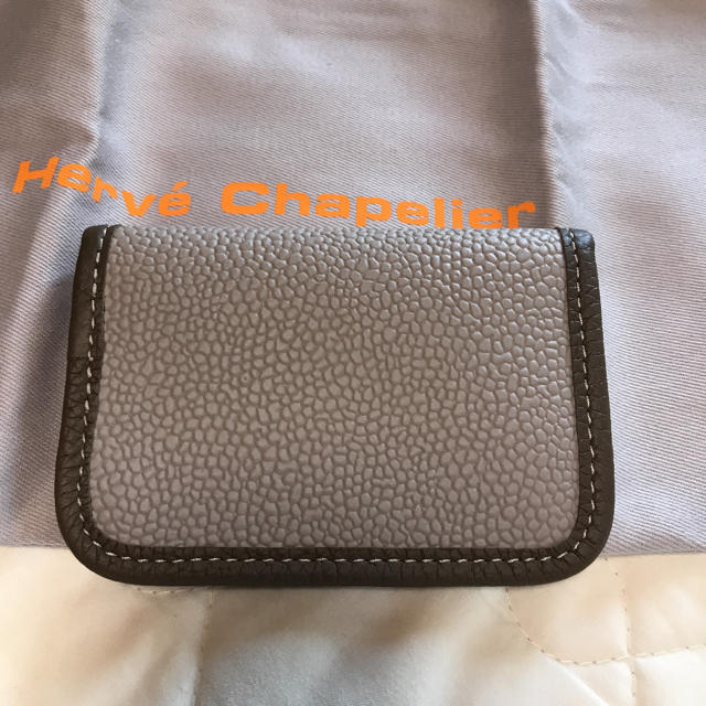 Herve Chapelier(エルベシャプリエ)のHerve Chapelier 905GP マスティック×トープ レディースのファッション小物(名刺入れ/定期入れ)の商品写真