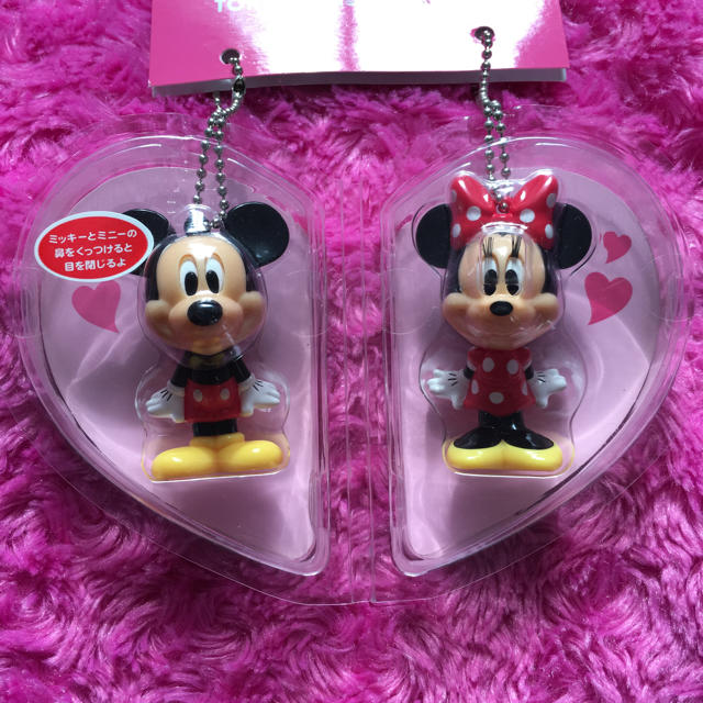 Disney ミッキー ミニー ペアキーホルダーの通販 By かれん S Shop ディズニーならラクマ