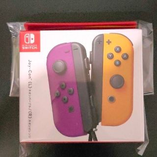 ニンテンドウ(任天堂)のジョイコン Joy-Con （L）ネオンパープル（R）ネオンオレンジ(その他)