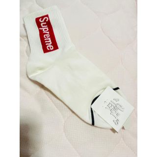 シュプリーム(Supreme)の靴下(ソックス)