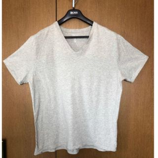 ギャップ(GAP)のGAP グレー Vネック Tシャツ  サイズXL 綿100％ 着用数回(Tシャツ/カットソー(半袖/袖なし))