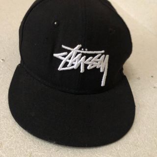 ステューシー(STUSSY)のstussy キャップ 黒(帽子)