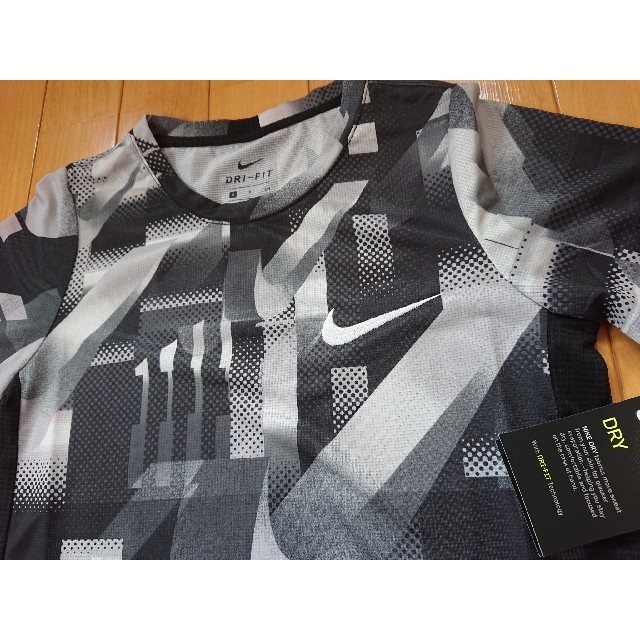 NIKE(ナイキ)のナイキ NIKE キッズ Tシャツ ハーフパンツ セットアップ 新品 キッズ/ベビー/マタニティのキッズ服女の子用(90cm~)(その他)の商品写真