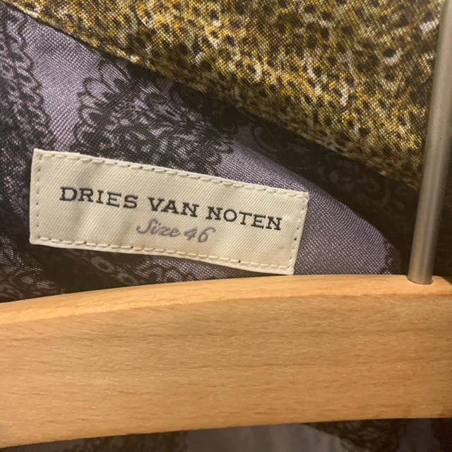 DRIES VAN NOTEN(ドリスヴァンノッテン)の期間限定値下げ　ドリスヴァンノッテン　オープンカラー シャツ メンズのトップス(シャツ)の商品写真