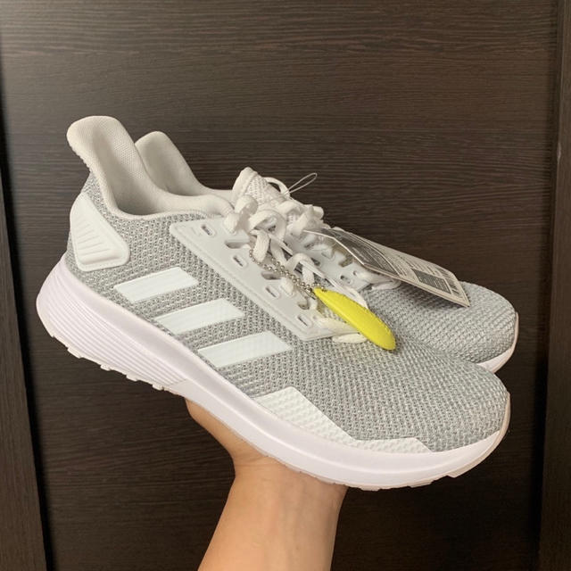 adidas(アディダス)の激安！adidas デュラモ スニーカー ランニングシューズ  レディースの靴/シューズ(スニーカー)の商品写真