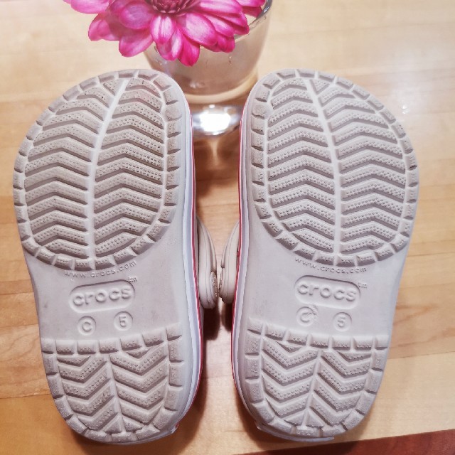 crocs(クロックス)のクロックス　キッズ　白　C5  キッズ/ベビー/マタニティのベビー靴/シューズ(~14cm)(サンダル)の商品写真