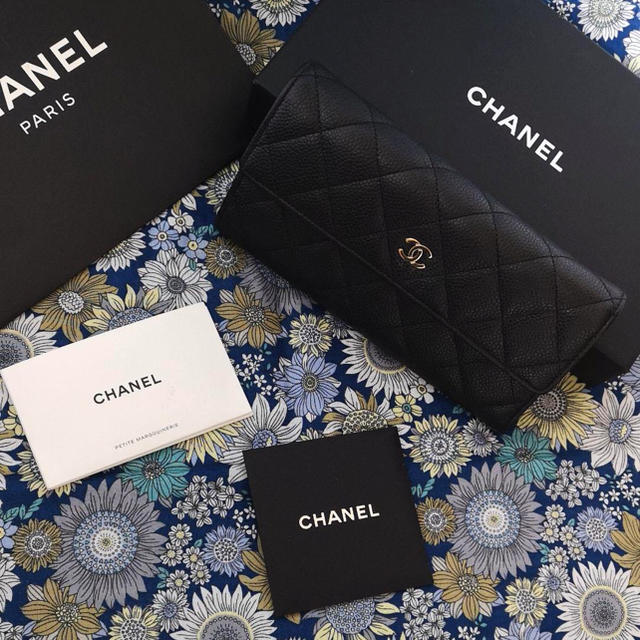 CHANEL シャネル 長財布 マトラッセ