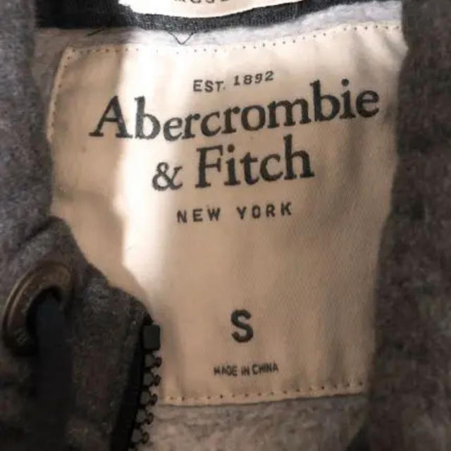 Abercrombie&Fitch(アバクロンビーアンドフィッチ)のアバクロパーカー メンズのトップス(パーカー)の商品写真
