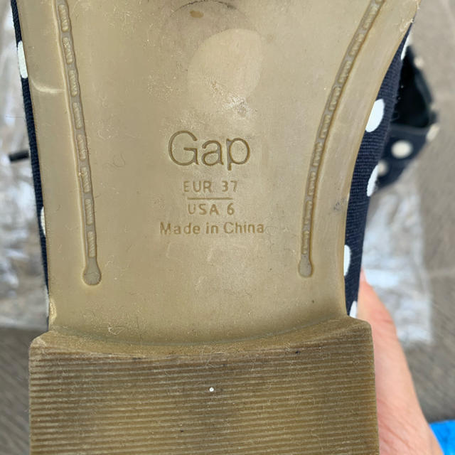 GAP(ギャップ)のGAP(ギャップ) ドットスニーカー レディースの靴/シューズ(スニーカー)の商品写真