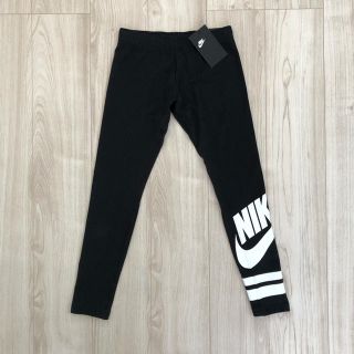 ナイキ(NIKE)の【人気】NIKE ガールズ　フェイバリット　グラフィック　レギンス　130cm(パンツ/スパッツ)