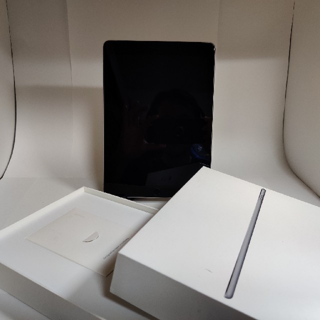 iPad Air 2 64GB Wi-Fi+Cellularモデル(グレイ) 最旬ダウン ogawask.com
