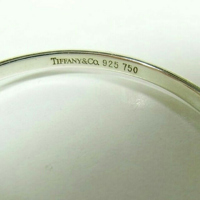 Tiffany & Co.(ティファニー)のTIFFANY＆Co 925 750 バングル シルバー レディースのアクセサリー(ブレスレット/バングル)の商品写真