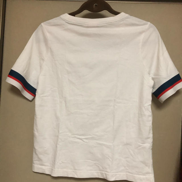 NIKE(ナイキ)のNIKE Tシャツ レディース レディースのトップス(Tシャツ(半袖/袖なし))の商品写真