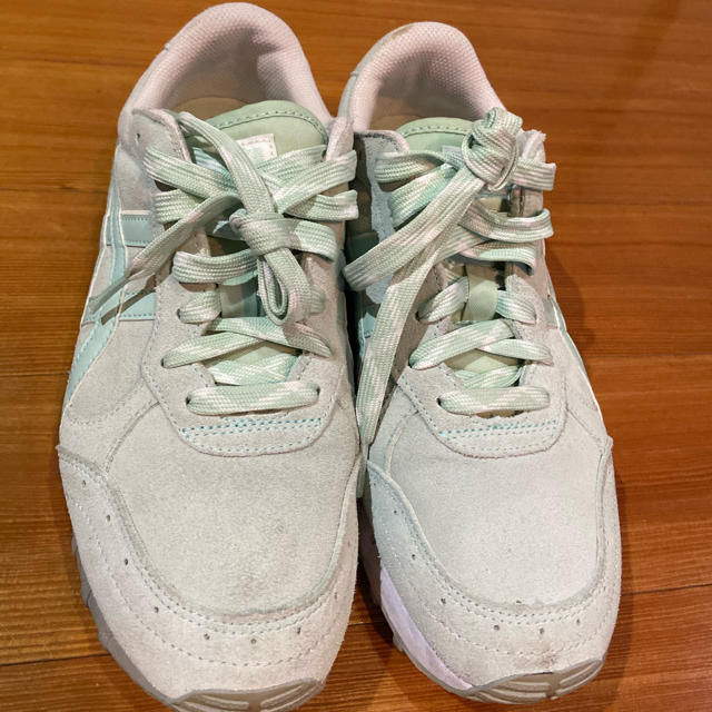 Onitsuka Tiger(オニツカタイガー)のONITSUKA TIGER COLORADO EIGHTY-FIVE グリーン レディースの靴/シューズ(スニーカー)の商品写真