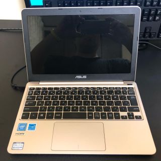 asus e200ha-8350 ホワイト 新品未開封