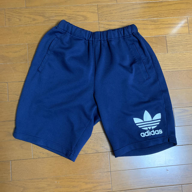 adidas(アディダス)のadidas ハーフパンツ レディースのパンツ(ショートパンツ)の商品写真