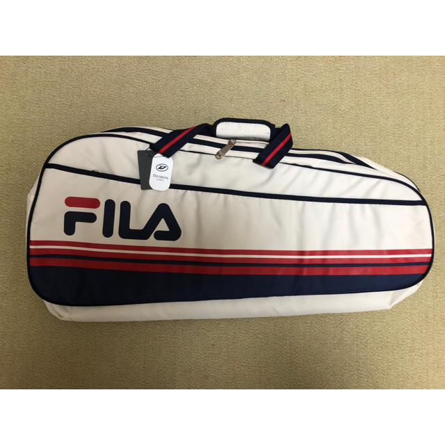 FILA(フィラ)のmiya 様専用　FILA ラケットバッグ　新品、未使用品 チケットのスポーツ(テニス)の商品写真