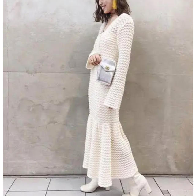 snidel(スナイデル)のsnidel *クロシェニットワンピース レディースのワンピース(ロングワンピース/マキシワンピース)の商品写真