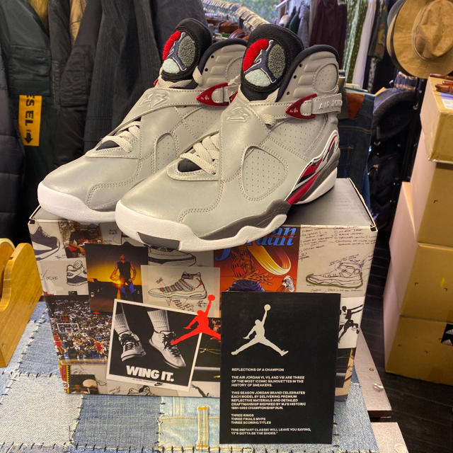 NIKE(ナイキ)の【新品】NIKE AIR JORDAN 8 RETRO SP 26.5cm メンズの靴/シューズ(スニーカー)の商品写真