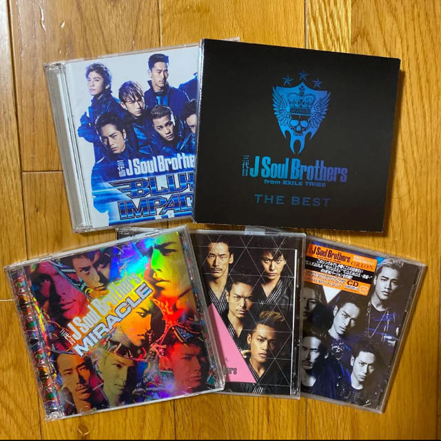 三代目 J Soul Brothers(サンダイメジェイソウルブラザーズ)のTHE BEST/BLUE IMPACT /MIRACLE他　4点セット エンタメ/ホビーのCD(ポップス/ロック(邦楽))の商品写真