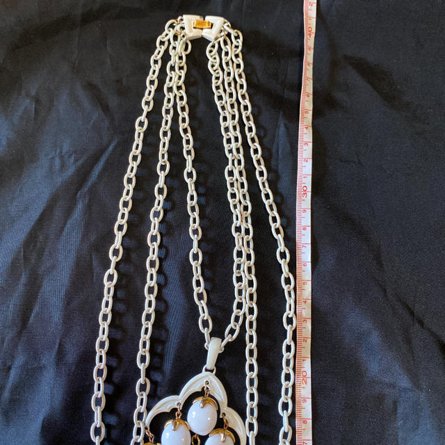 プラダを着た悪魔 3連ネックレス トリファリ fuja.com.br