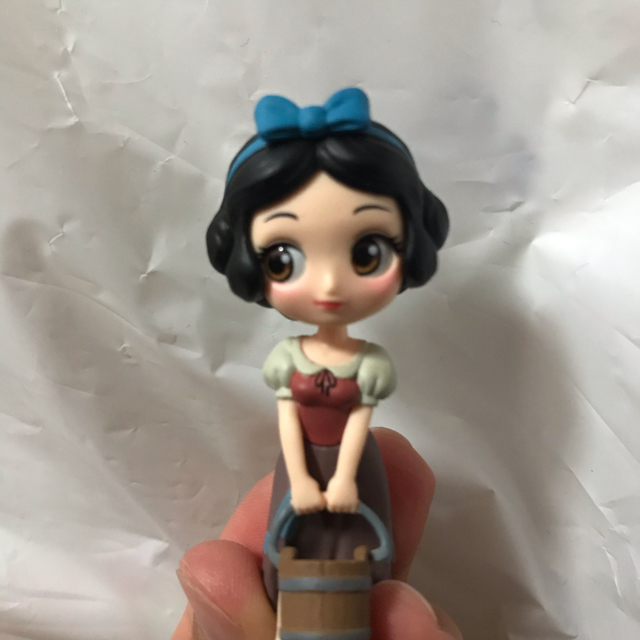 Disney - Qposket petit 白雪姫 ディズニー フィギュアの通販 by もも♡'s shop｜ディズニーならラクマ