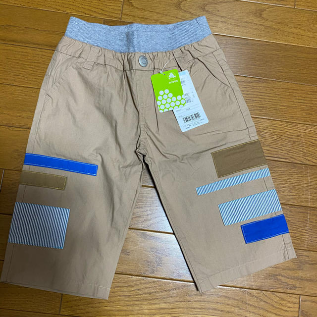 crocs(クロックス)の☆新品☆クロックス　2点セット130 キッズ/ベビー/マタニティのキッズ服男の子用(90cm~)(パンツ/スパッツ)の商品写真