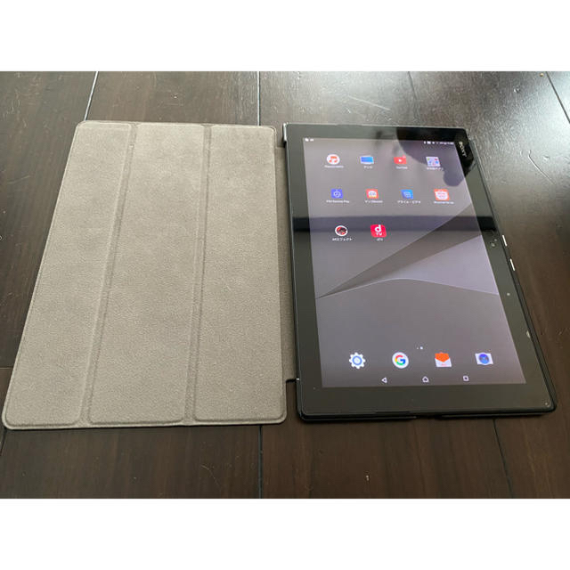 SONY(ソニー)のソニー Xperia Z4 tablet au SOT31 32GB ブラック スマホ/家電/カメラのPC/タブレット(タブレット)の商品写真