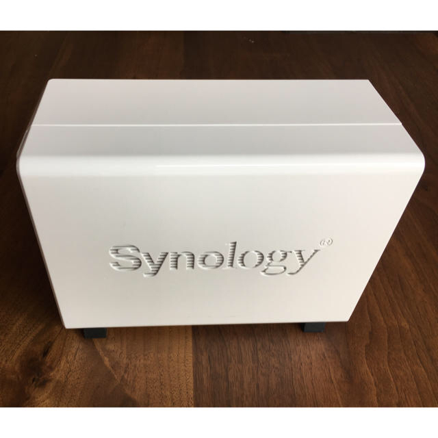 Synology NAS DS216j スマホ/家電/カメラのPC/タブレット(PCパーツ)の商品写真