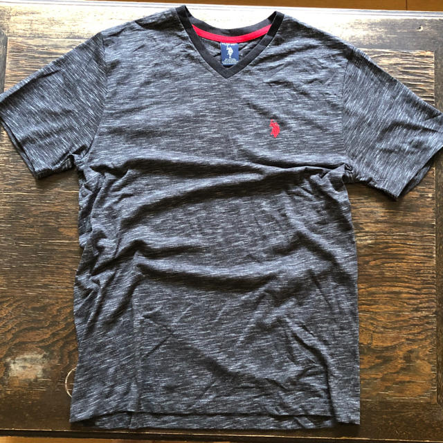 Polo Club(ポロクラブ)のM 新品タグ付　U.S. POLO ASSN ユーエスポロアッスン VネックT メンズのトップス(Tシャツ/カットソー(半袖/袖なし))の商品写真