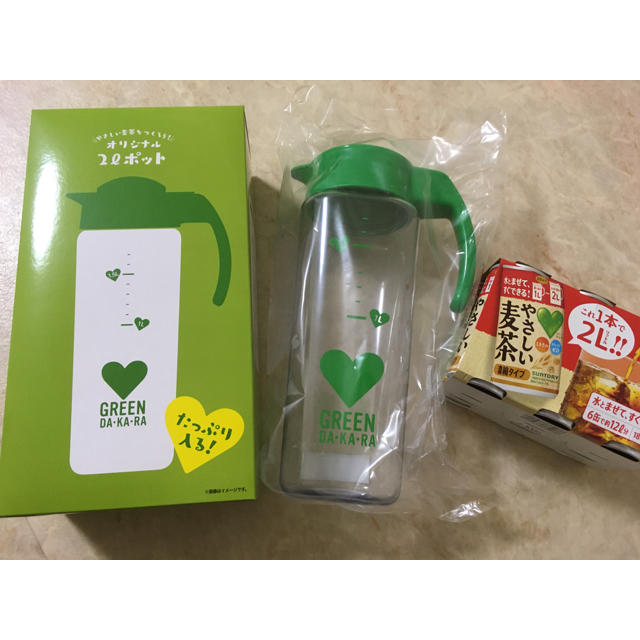 サントリー(サントリー)の【限定品】GREEN DA・KA・RA(グリーンダカラ) やさしい麦茶&ポット 食品/飲料/酒の飲料(茶)の商品写真