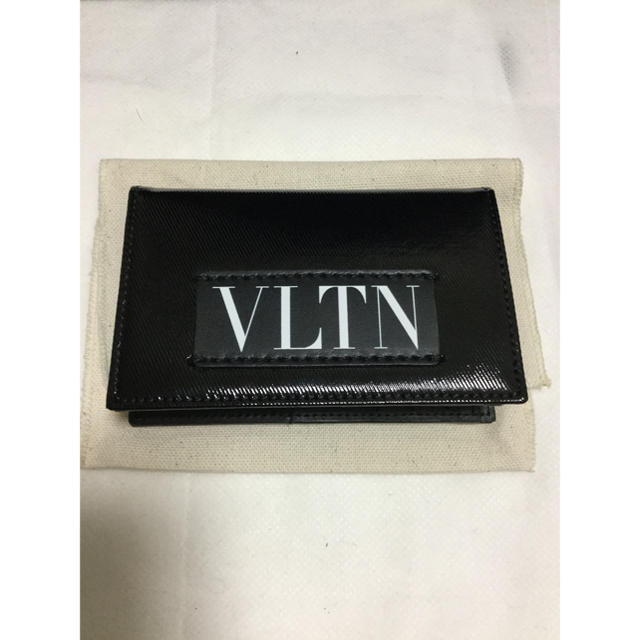 VALENTINO(ヴァレンティノ)のヴァレンティノ　カードケース　vltn  新品　名刺入れ メンズのファッション小物(名刺入れ/定期入れ)の商品写真