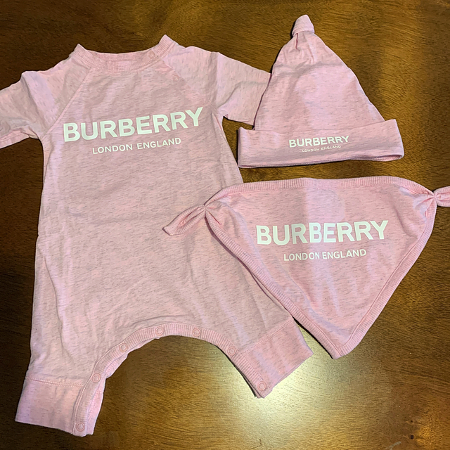 BURBERRY(バーバリー)のバーバリー　ロンパースセット キッズ/ベビー/マタニティのベビー服(~85cm)(ロンパース)の商品写真