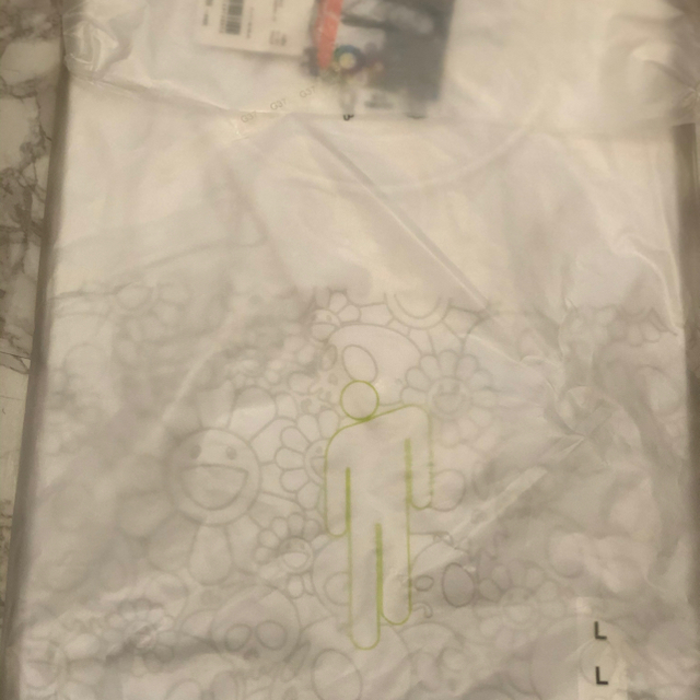 UNIQLO(ユニクロ)の期間限定セール Mサイズ ビリー・アイリッシュ × 村上隆 UT  メンズのトップス(Tシャツ/カットソー(半袖/袖なし))の商品写真