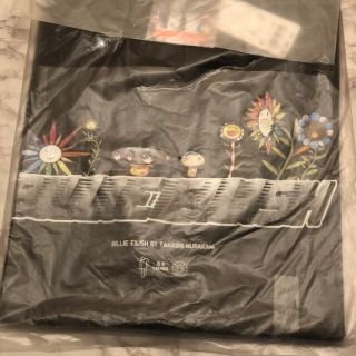 ユニクロ(UNIQLO)の期間限定セール Mサイズ ビリー・アイリッシュ × 村上隆 UT (Tシャツ/カットソー(半袖/袖なし))