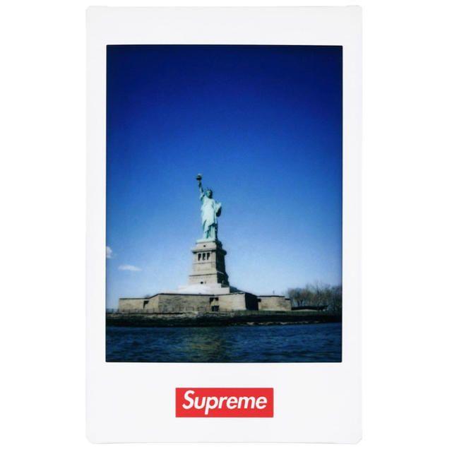 Supreme(シュプリーム)の2セット×10枚 Supreme®富士フィルム チェキ 送料込み スマホ/家電/カメラのカメラ(フィルムカメラ)の商品写真